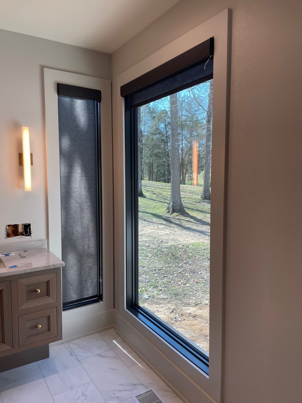 Cutting-Edge Motorized Solar Shades on Summit Ln in Hendersonville, TN